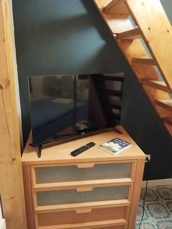 Casa Merisi Al Centro Storico Di Napoli Apartmán